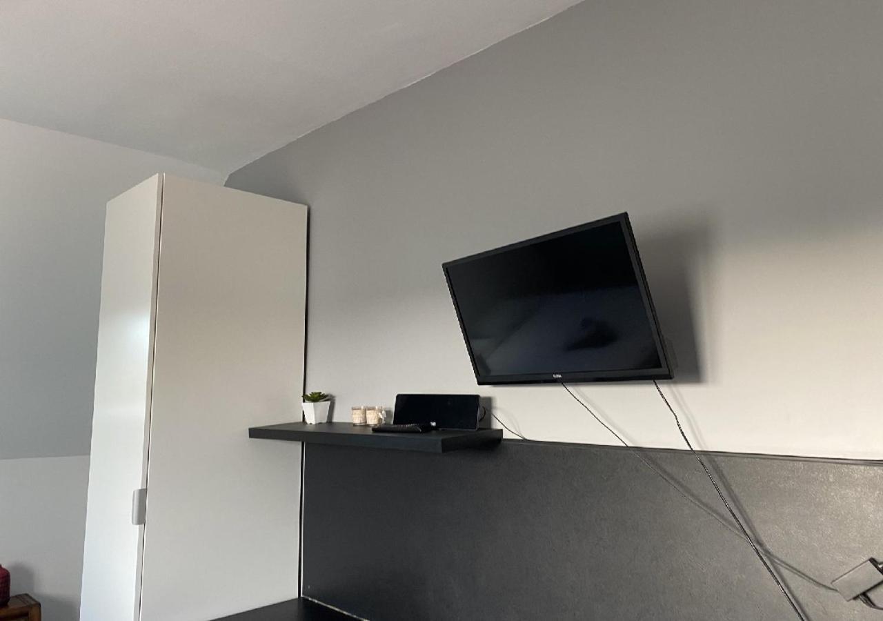 Jolie Studio 10Min Centre Ville Et 300M Quai De Seine Wifi Руан Екстер'єр фото
